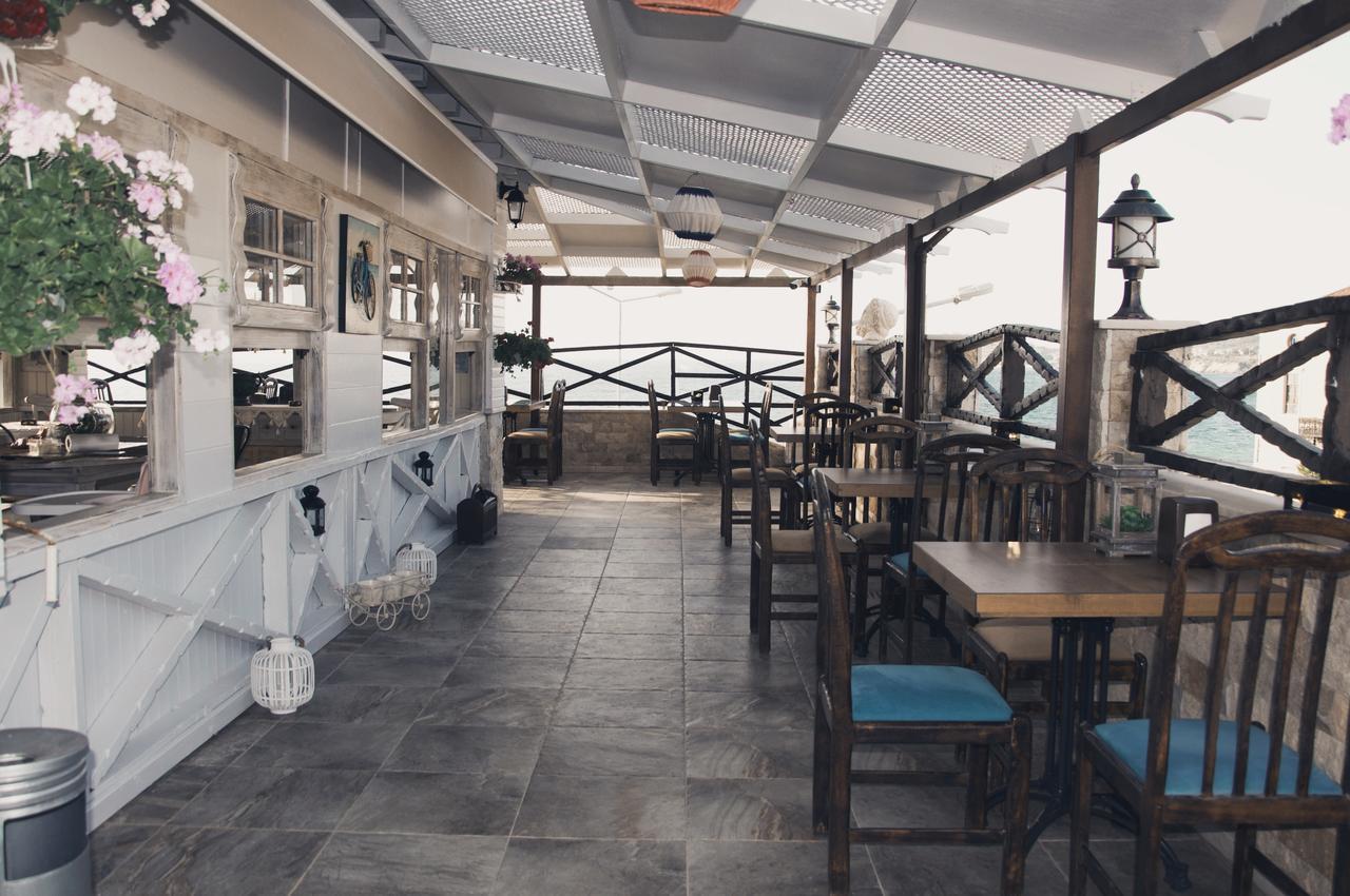 Golden Stone Butik Otel Cesme Exterior photo
